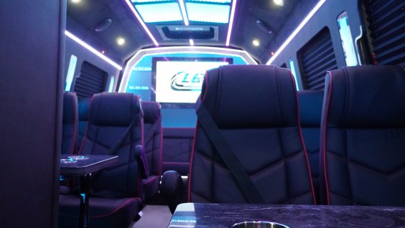 2019 Ford E-450 Shuttle Bus for Sale in North East, PA - Main Photo