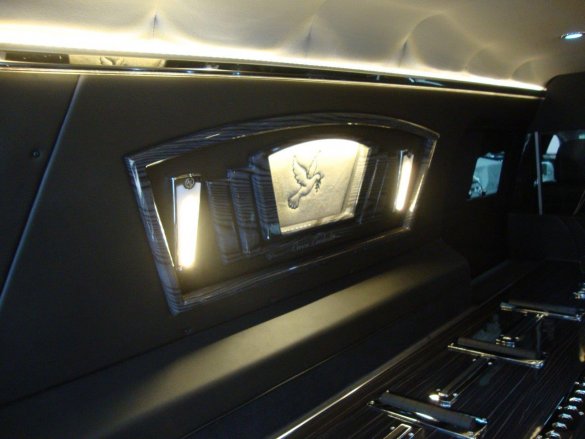 2019 Cadillac XTS Crown Landaulet Funeral for Sale in Carson, CA - Photo 2