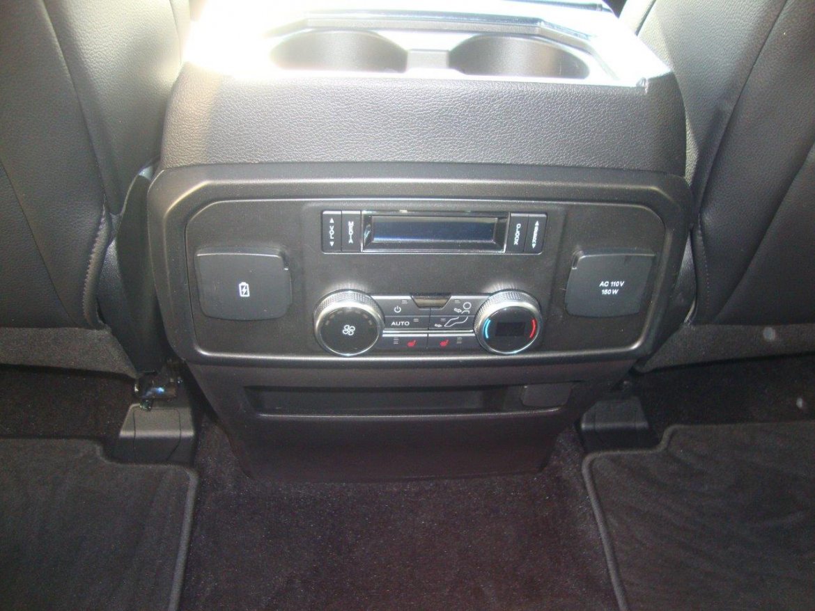 SUV for Sale in Carson, CA - Photo 14