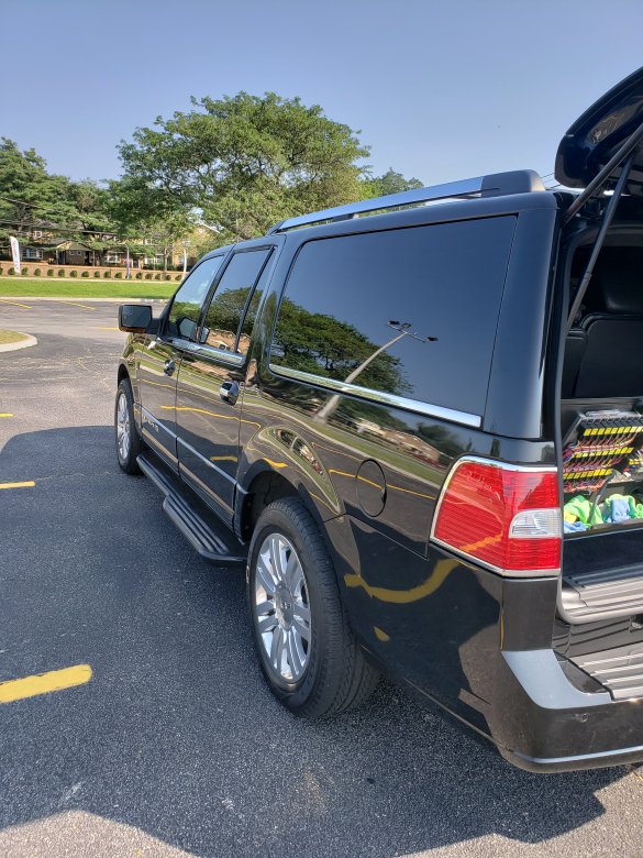 2013 Lincoln Navigator L CEO SUV Mobile Office for Sale in East Islip, NY - Photo 2