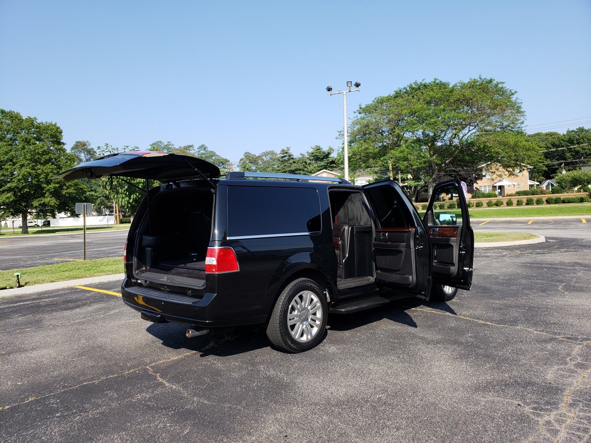 CEO SUV Mobile Office for Sale in East Islip, NY - Photo 13