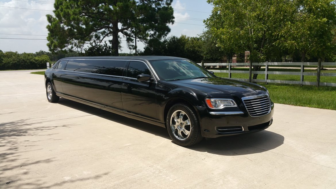 Limousine for Sale in Raleigh, NC - Photo 3