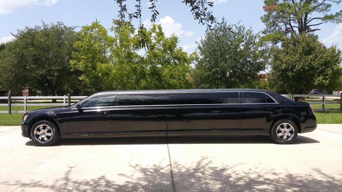 Limousine for Sale in Raleigh, NC - Photo 5