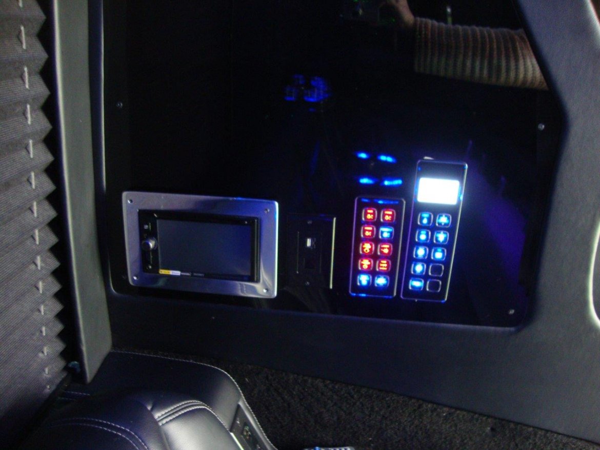 Limo Bus for Sale in Carson, CA - Photo 21