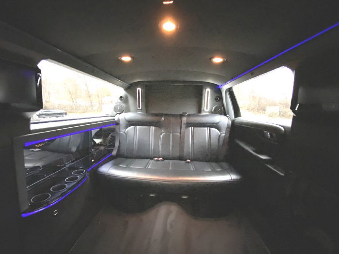 Limousine for Sale in Haverhill, MI - Photo 5