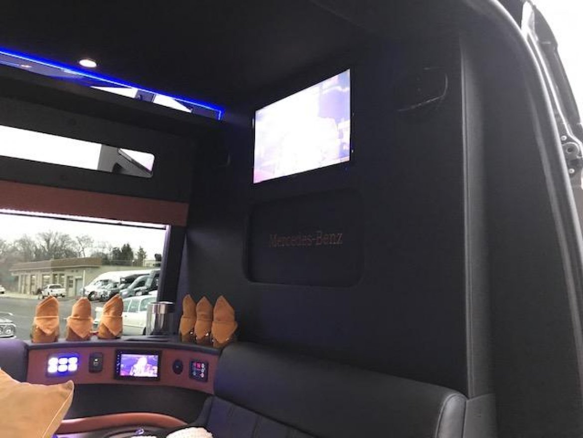 Sprinter for Sale in Oaklyn, NJ - Photo 19