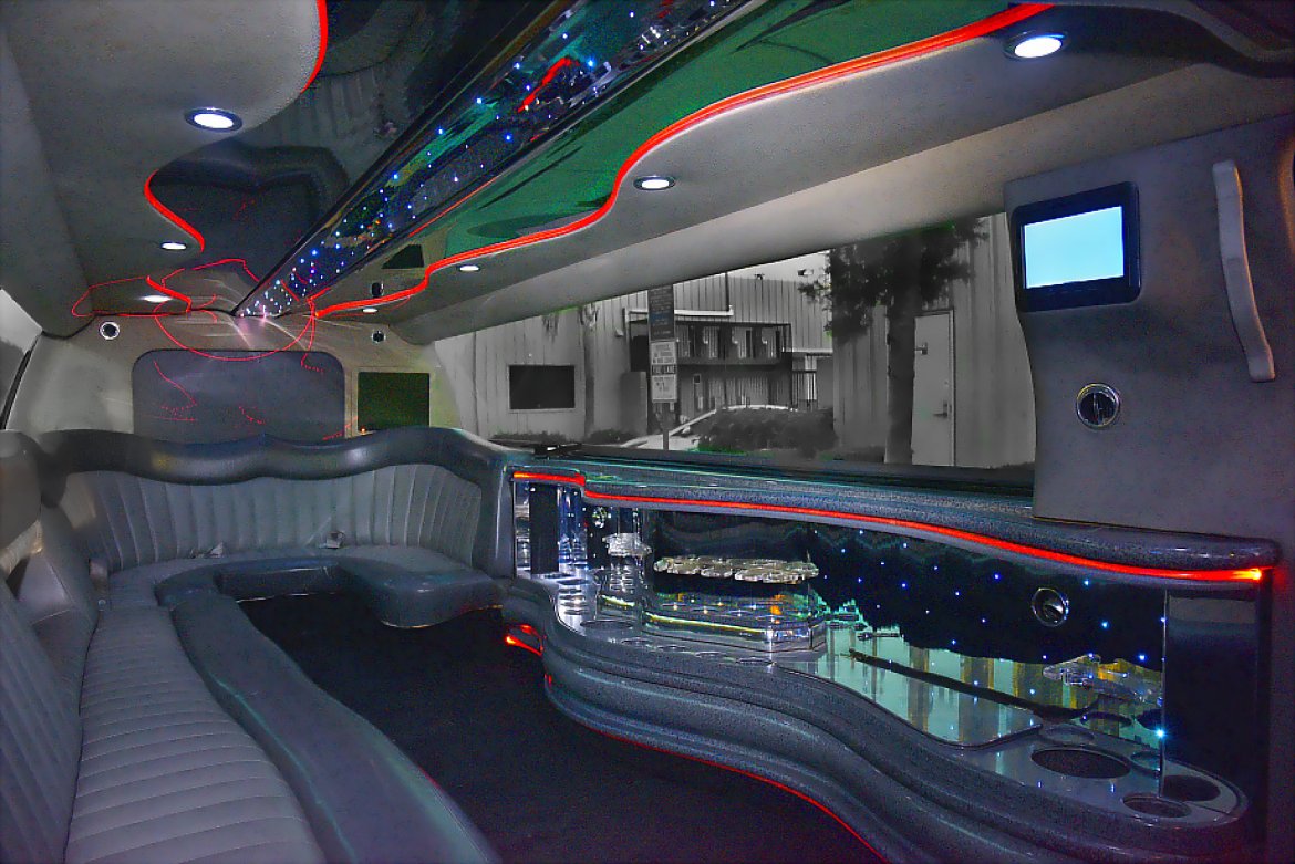 Limousine for Sale in Fontana, CA - Photo 11