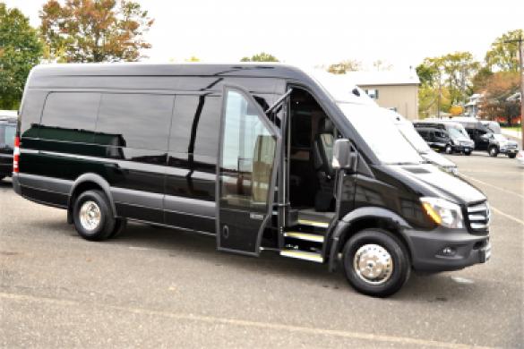 2017 Mercedes-Benz 3500 Sprinter for Sale in Oaklyn, NJ - Main Photo