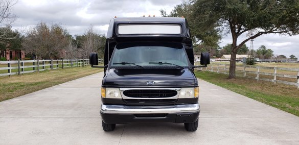 1998 Ford E450 Limo Bus for Sale in Houston, TX - Photo 2