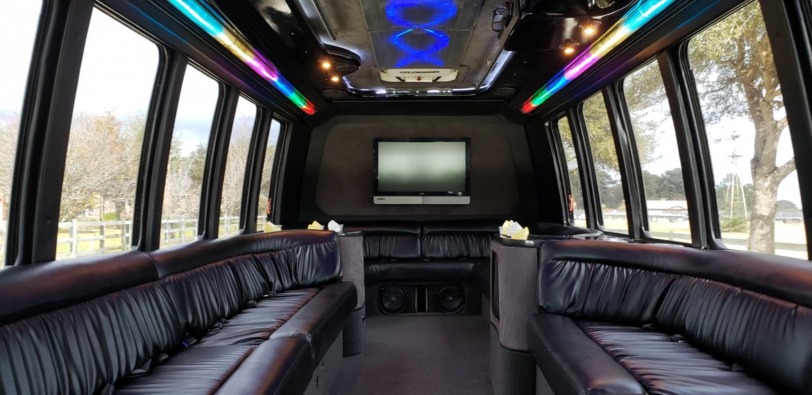 Limo Bus for Sale in Houston, TX - Photo 20