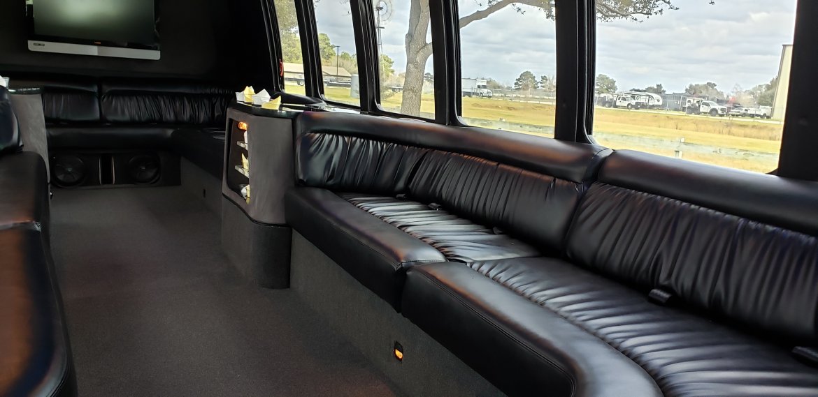 Limo Bus for Sale in Houston, TX - Photo 15