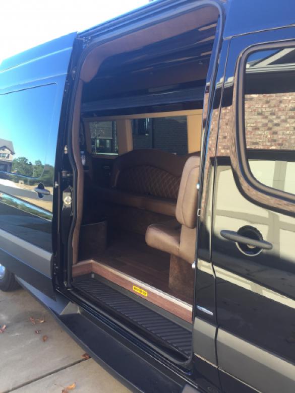 2015 Mercedes-Benz 3500 sprinter Sprinter for Sale in Los Angeles, CA - Photo 3