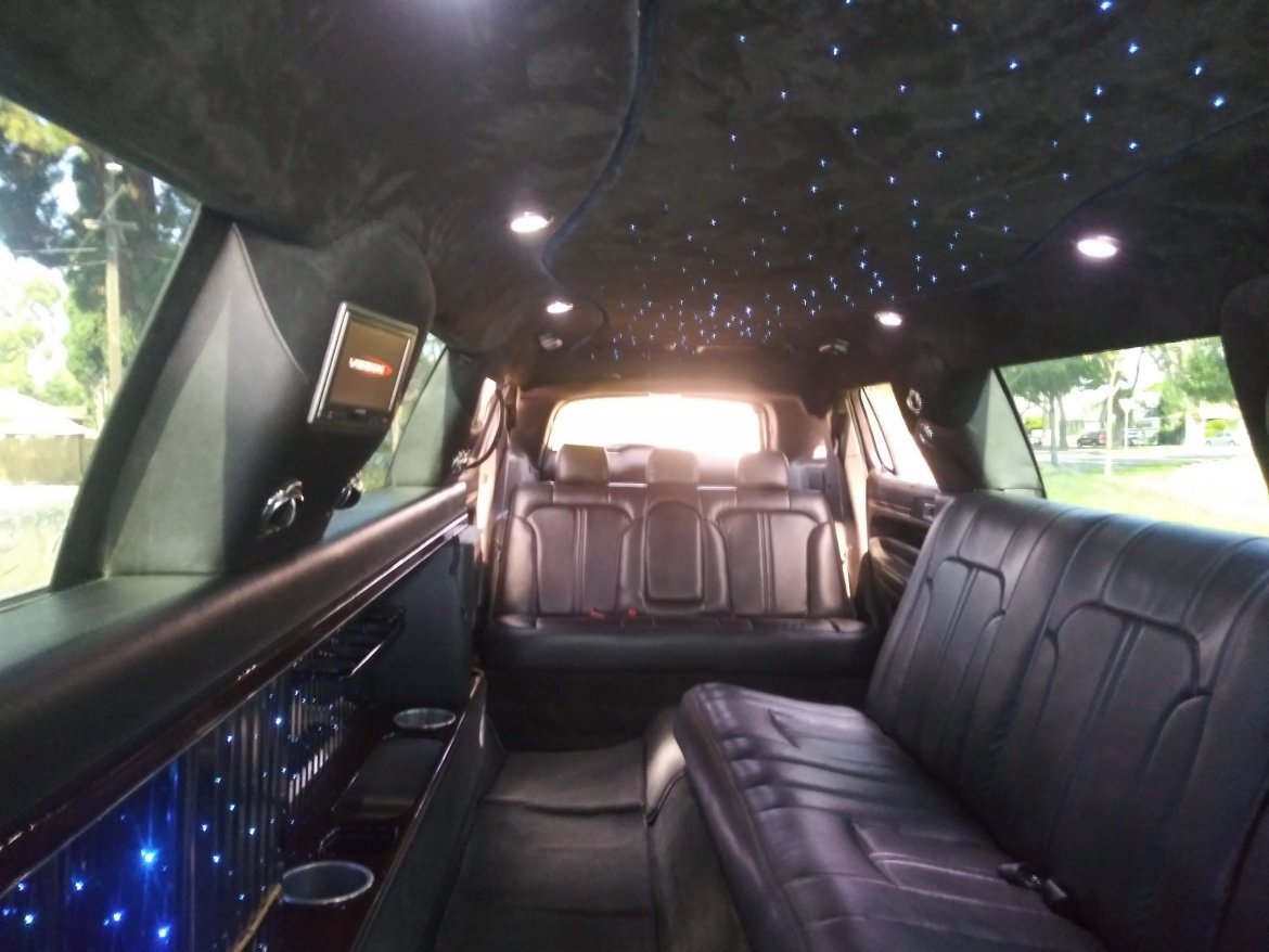 Limousine for Sale in Los Angeles, CA - Photo 2