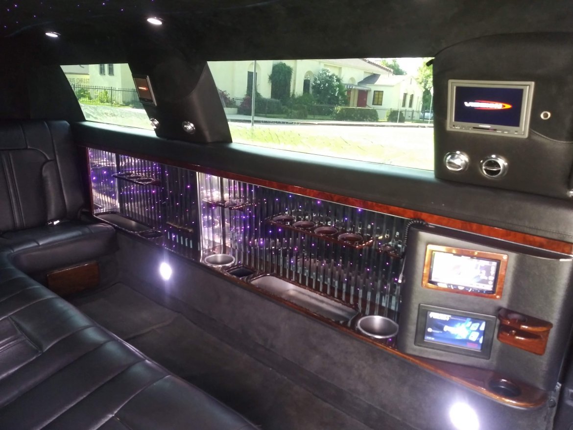 Limousine for Sale in Los Angeles, CA - Photo 12