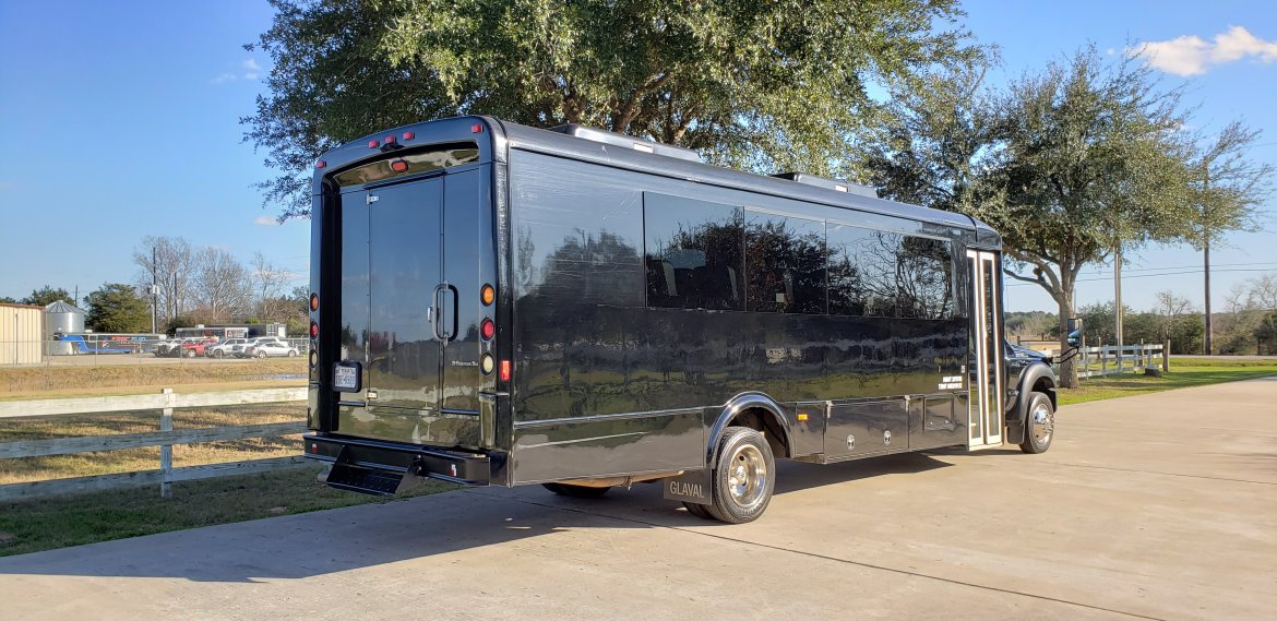 Shuttle Bus for Sale in Houston, TX - Photo 6