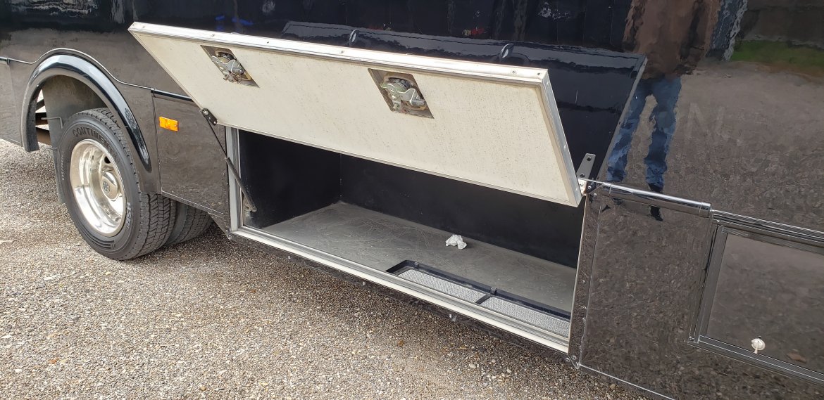 Shuttle Bus for Sale in Houston, TX - Photo 19