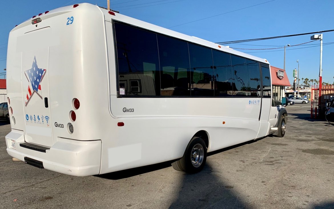 Executive Shuttle for Sale in Riverside, CA - Photo 4