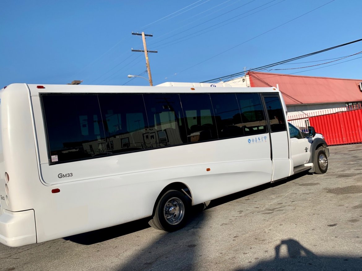Executive Shuttle for Sale in Riverside, CA - Photo 5