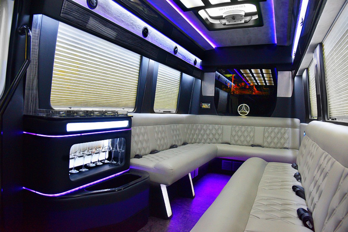 Sprinter for Sale in Fontana, CA - Photo 9