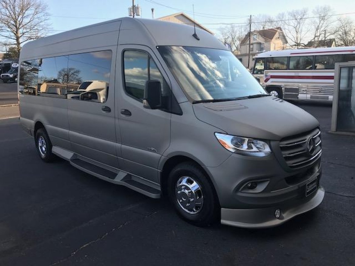 Sprinter for sale: 2019 Mercedes-Benz 170" 3500 23" by Midwest Automotive Design