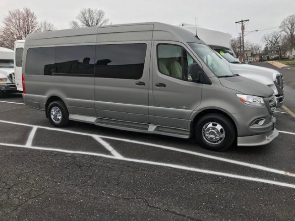 2019 Mercedes-Benz 170" 3500 Sprinter for Sale in Oaklyn, NJ - Main Photo