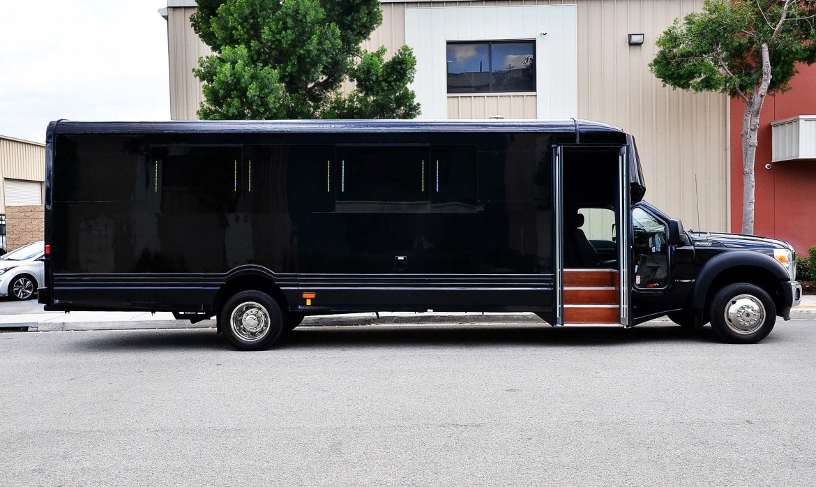 Limo Bus for Sale in Fontana, CA - Photo 3