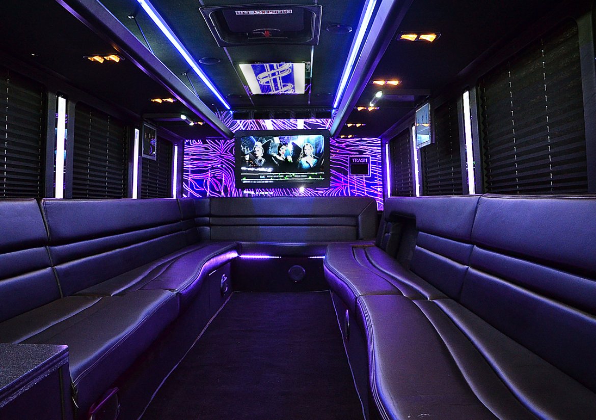 Limo Bus for Sale in Fontana, CA - Photo 14