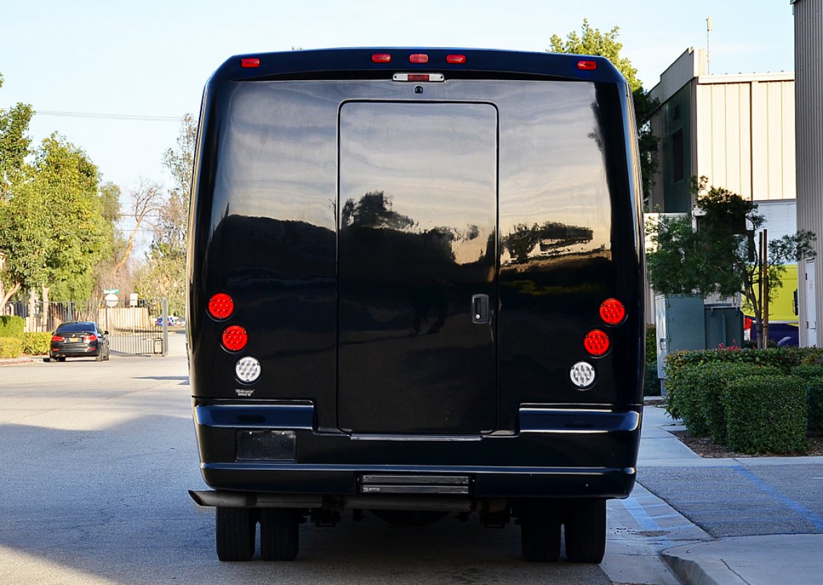 Limo Bus for Sale in Fontana, CA - Photo 7