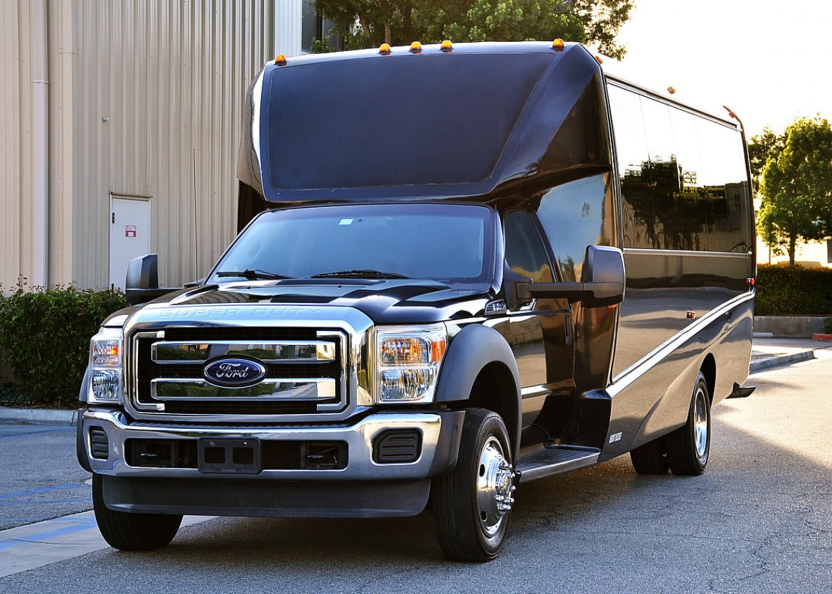 Limo Bus for Sale in Fontana, CA - Photo 8