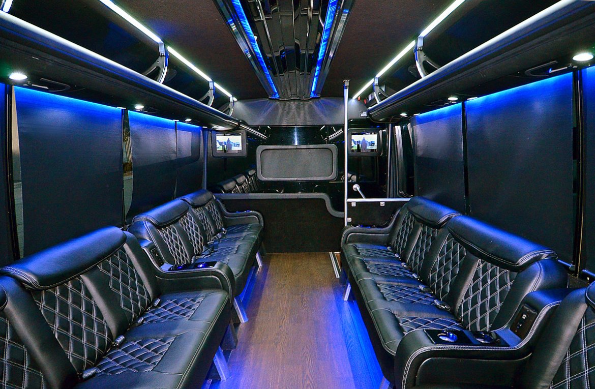 Limo Bus for Sale in Fontana, CA - Photo 12