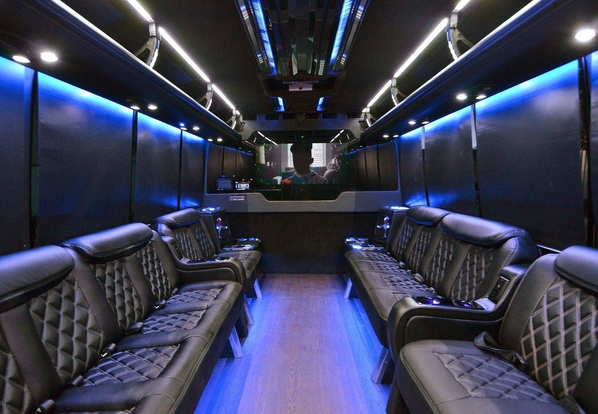 Limo Bus for Sale in Fontana, CA - Photo 14