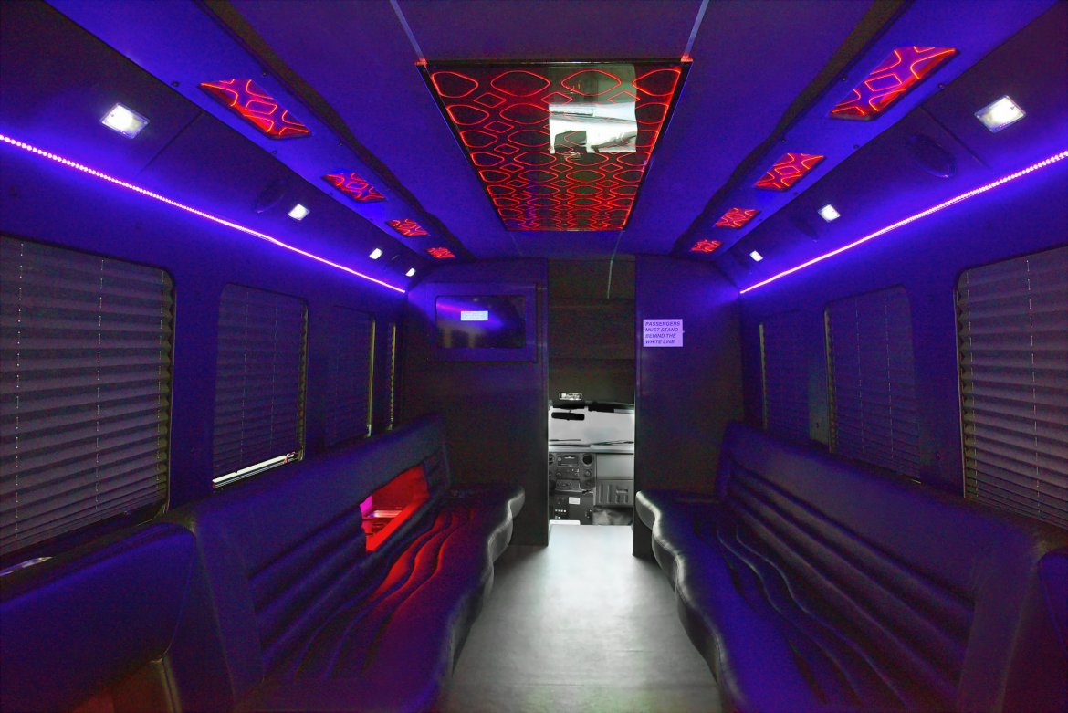 Limo Bus for Sale in Fontana, CO - Photo 14