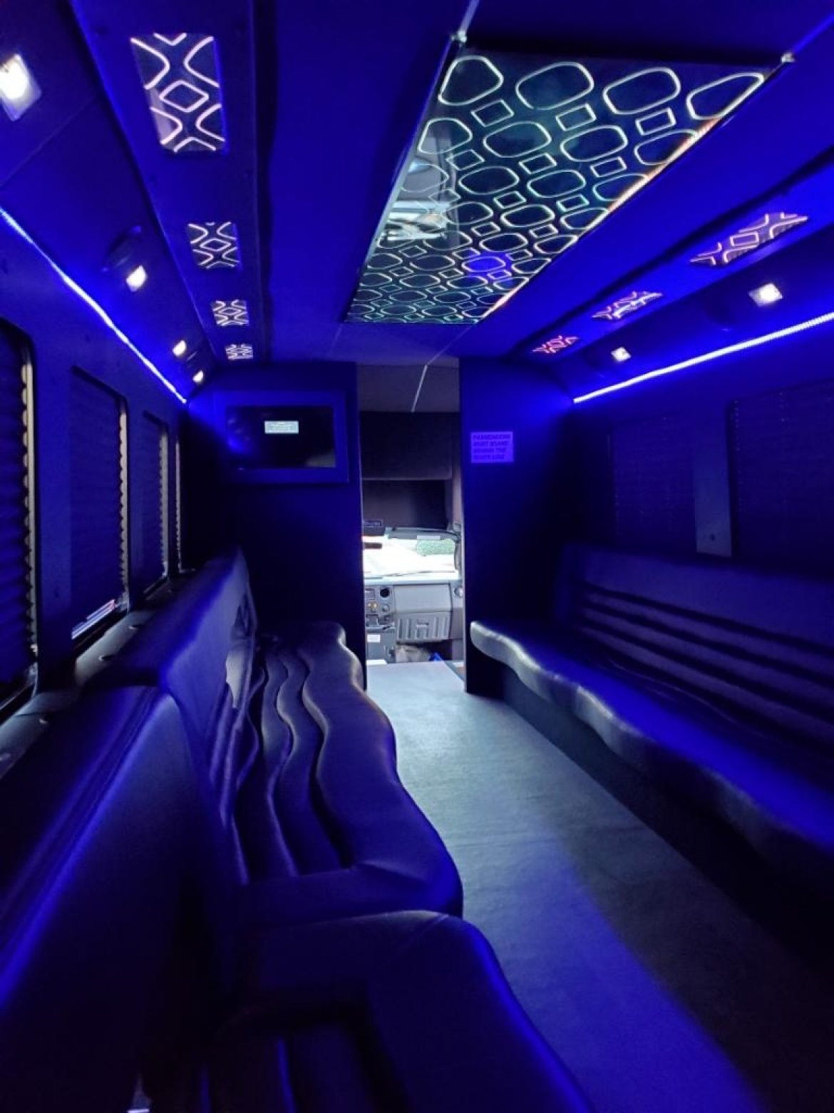 Limo Bus for Sale in Fontana, CO - Photo 15