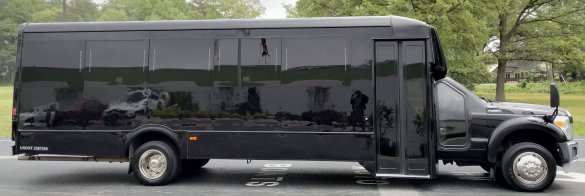 2012 Ford F550 Limo Bus for Sale in Severn, MD - Photo 2