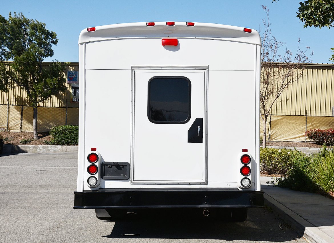 Limo Bus for Sale in Fontana, CA - Photo 5