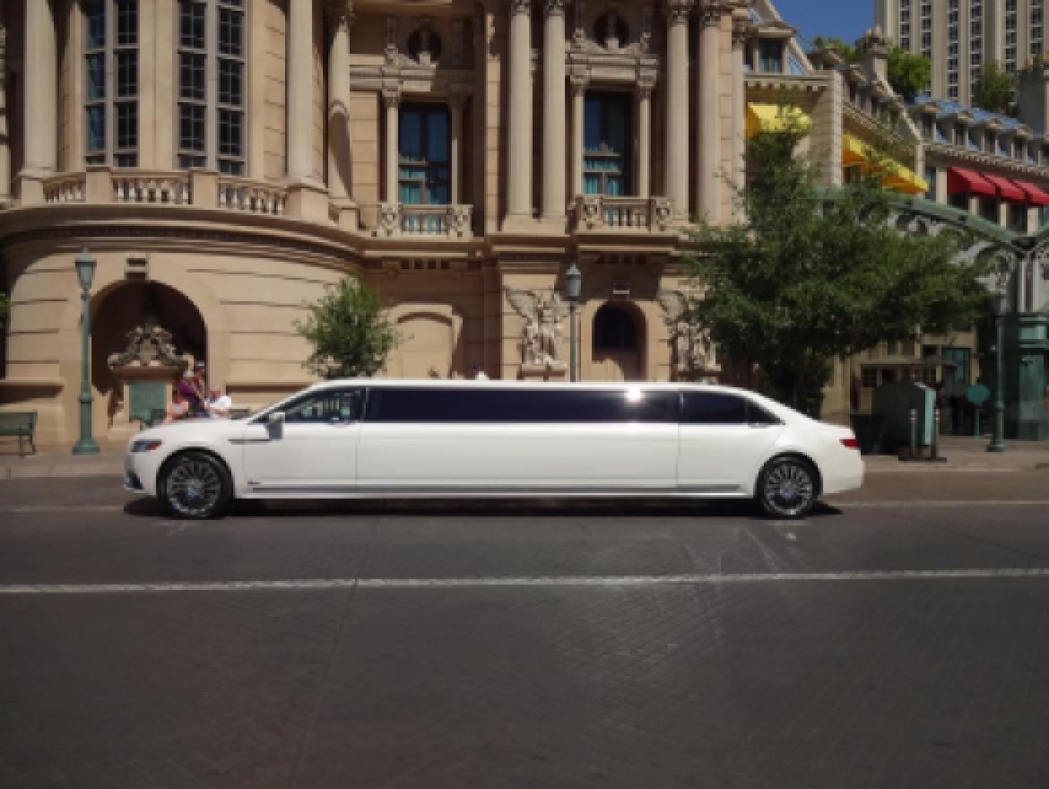 Photo of Limousine for sale: 2017 Lincoln CONTINENTAL 140&quot; by SPECIALTY CONVERSIONS
