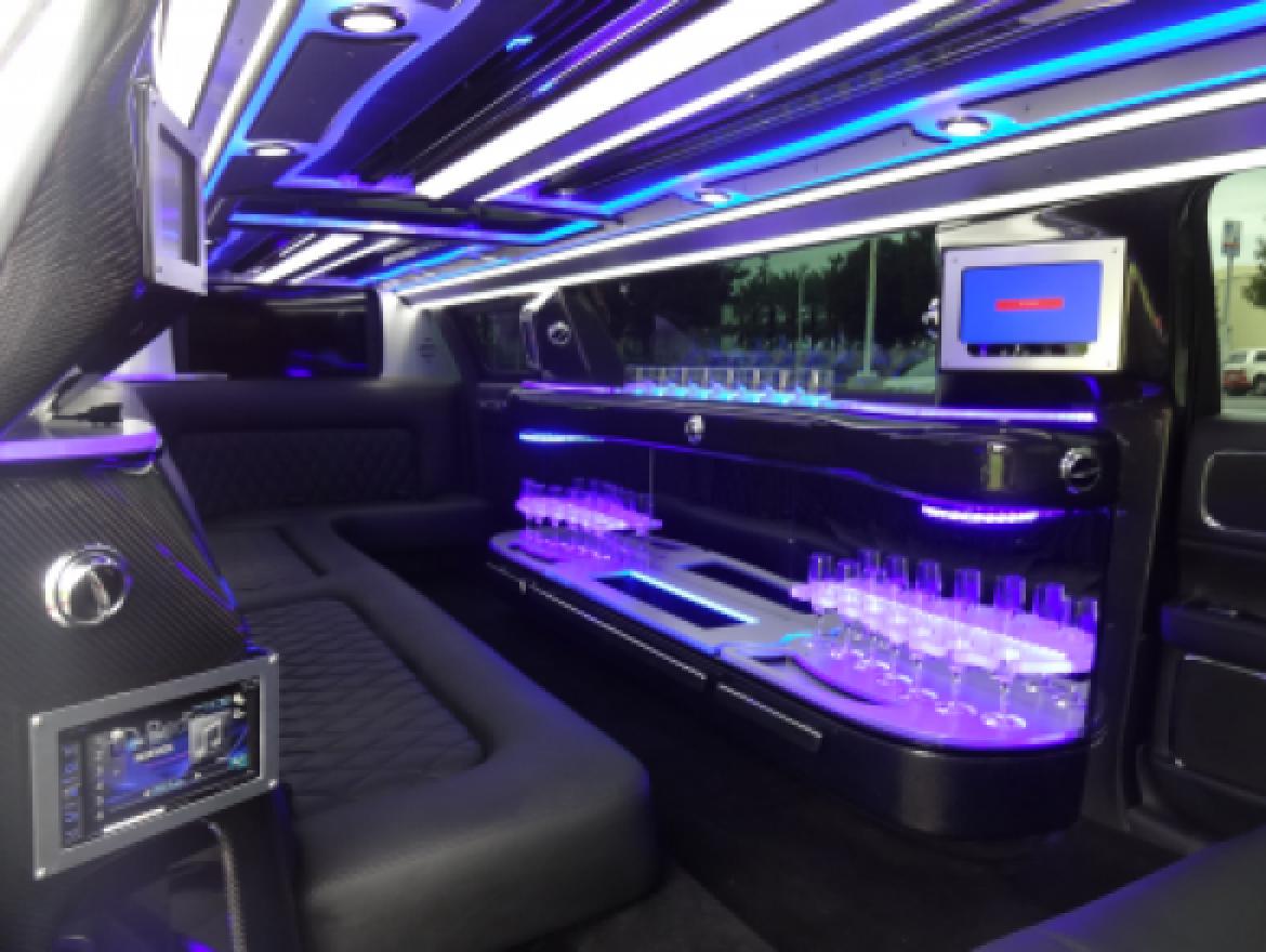 Photo of Limousine for sale: 2017 Lincoln CONTINENTAL 140&quot; by SPECIALTY CONVERSIONS
