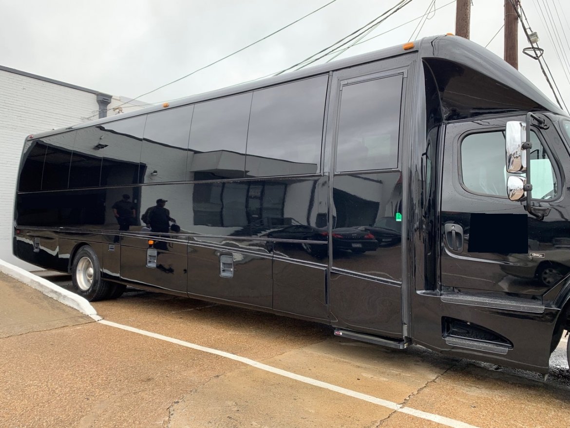 Executive Shuttle for sale: 2018 Freightliner EG 40 by Grech Motors