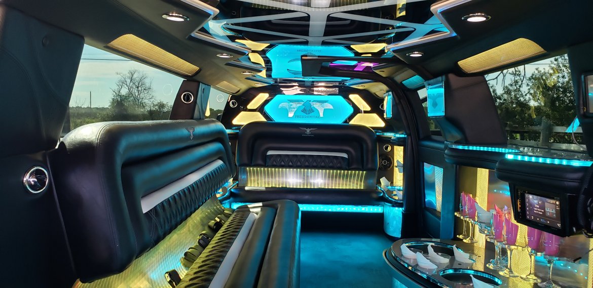 Limousine for Sale in Houston, TX - Photo 19