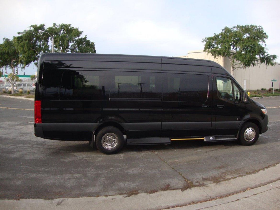 Sprinter for Sale in Carson, CA - Photo 9