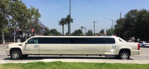 2007 Cadillac Escalade Limousine for Sale in los angeles, CA - Main Photo