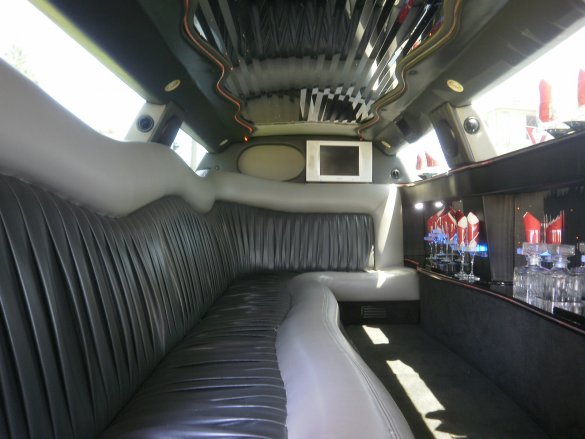 2006 Chrysler 300 Antique for Sale in los angeles, CA - Photo 2