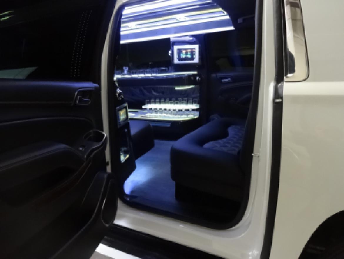 Photo of SUV Stretch for sale: 2017 GMC YUKON XL by SPECIALTY CONVERSIONS