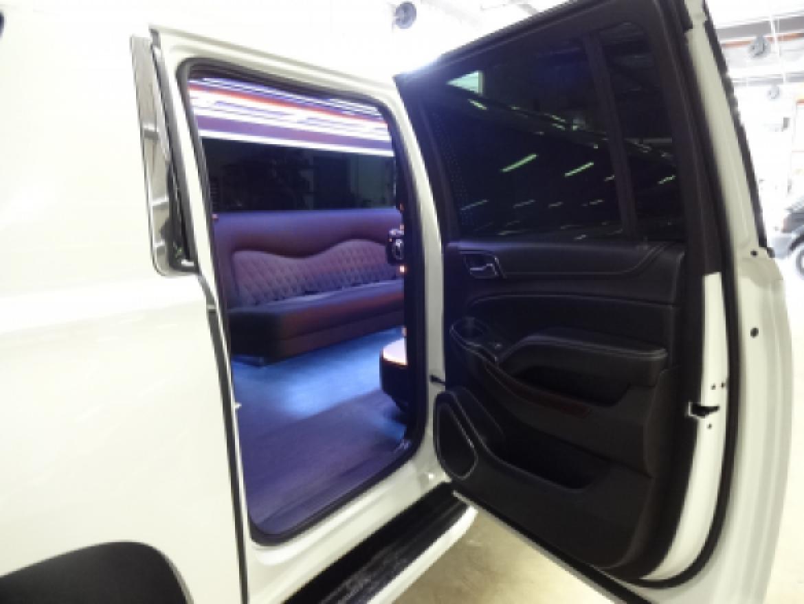 Photo of SUV Stretch for sale: 2017 GMC YUKON XL by SPECIALTY CONVERSIONS