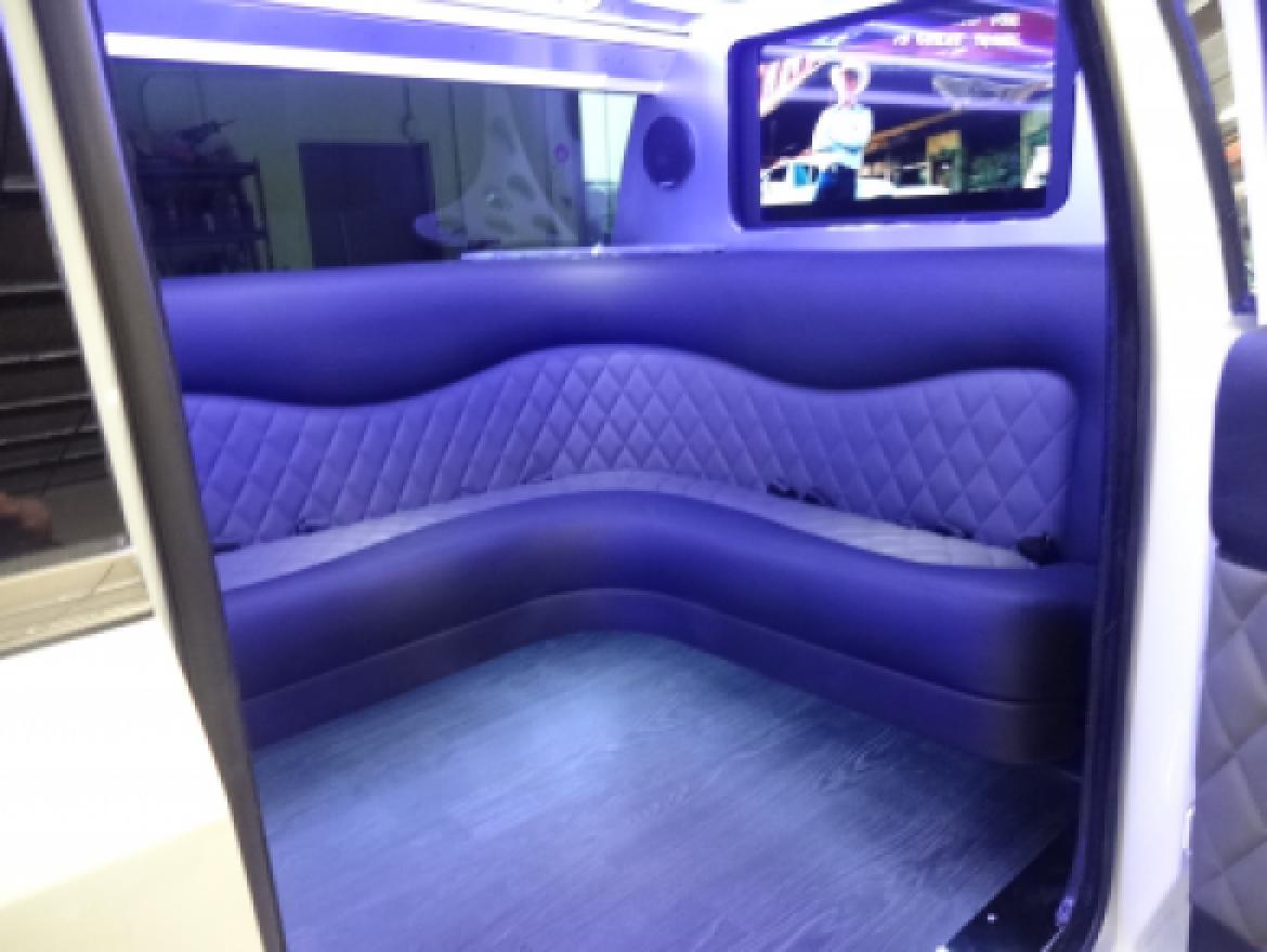 Photo of SUV Stretch for sale: 2017 GMC YUKON XL by SPECIALTY CONVERSIONS