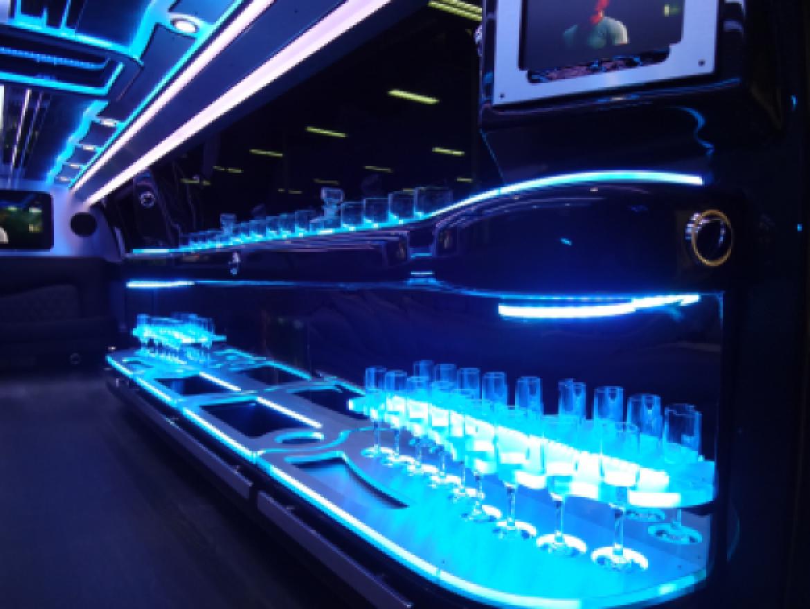 Photo of SUV Stretch for sale: 2017 GMC YUKON XL by SPECIALTY CONVERSIONS