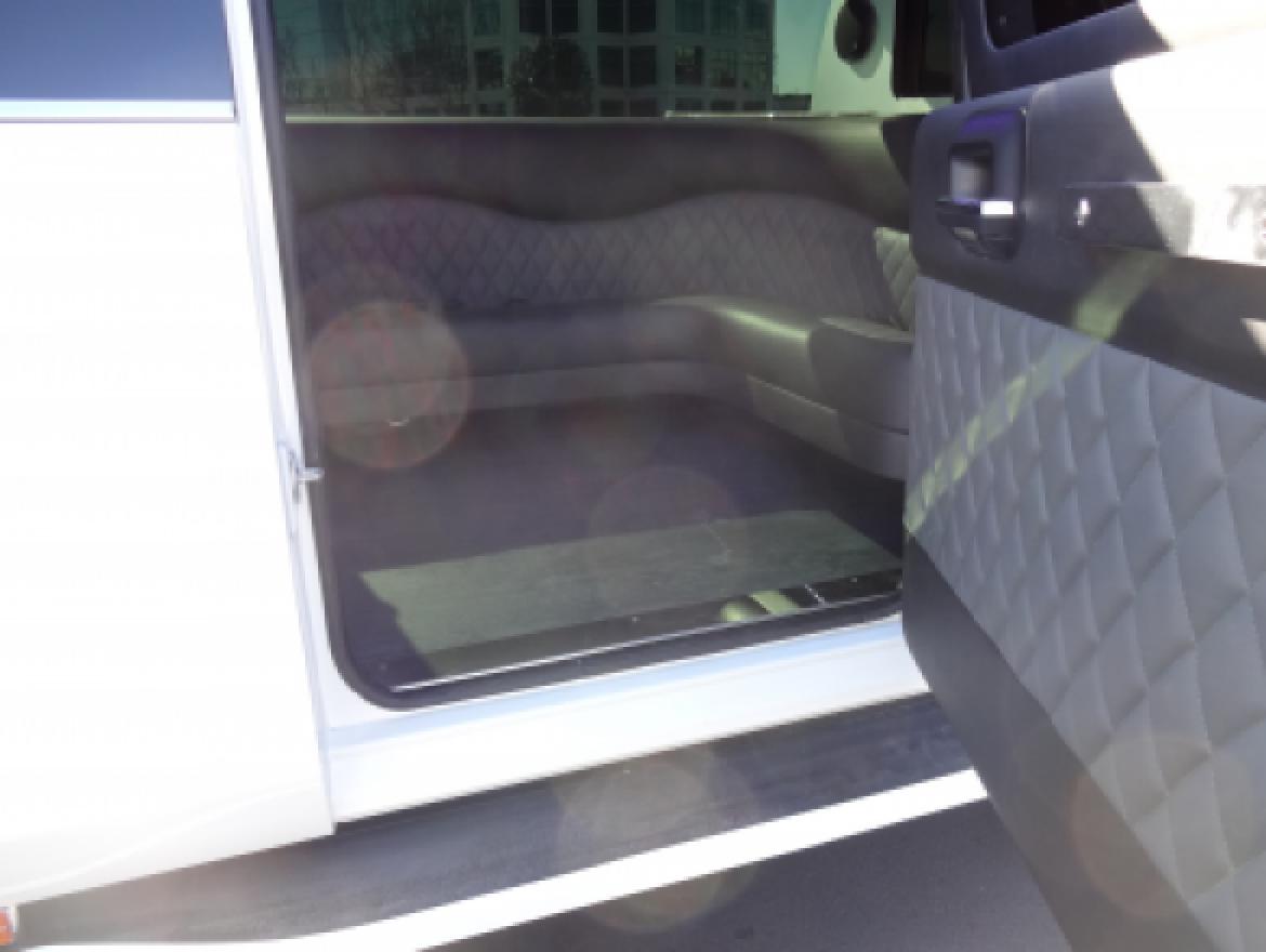 Photo of SUV Stretch for sale: 2017 GMC YUKON XL by SPECIALTY CONVERSIONS