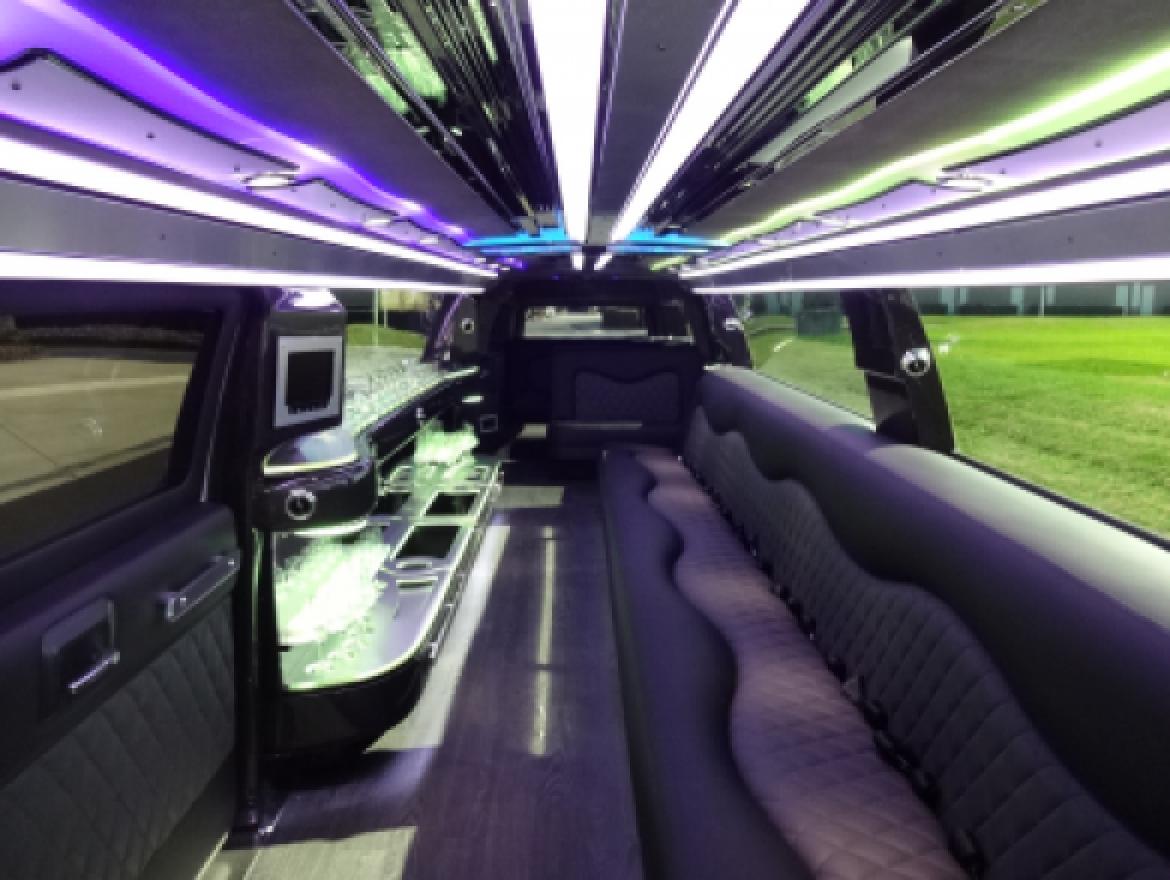 Photo of SUV Stretch for sale: 2017 GMC YUKON XL by SPECIALTY CONVERSIONS