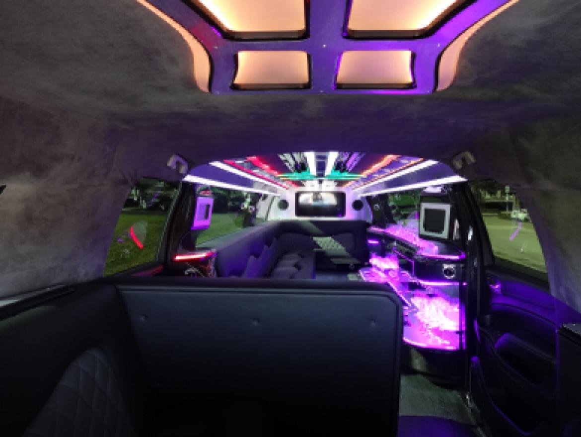 Photo of SUV Stretch for sale: 2017 GMC YUKON XL by SPECIALTY CONVERSIONS