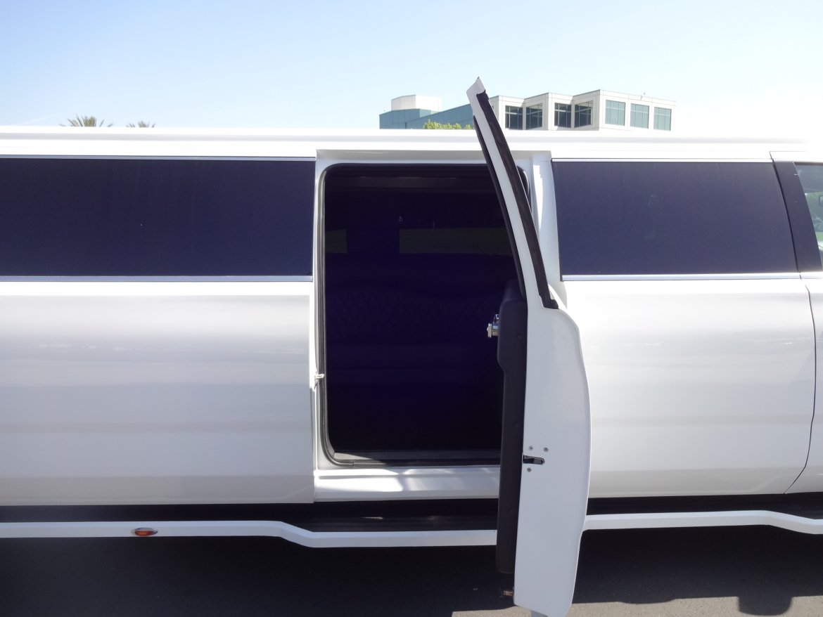 Photo of SUV Stretch for sale: 2017 GMC YUKON XL by SPECIALTY CONVERSIONS